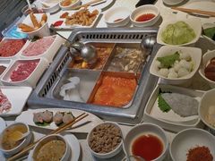 -海底捞火锅智慧餐厅(中骏世界城店)