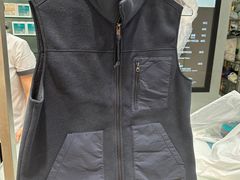 -福奈特洗衣洗鞋(博山路旭辉店)