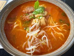 贵州风味红酸汤什锦面-里面·Noodlology(机电院店)