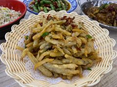 -江城燕子大排档(江汉路步行街店)