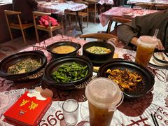 -老班长·小龙虾·鲜货烧烤大排档(金街美地店)