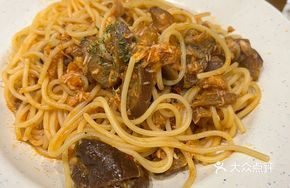 Tuna Eggplant Arrabbiata Spaghetti