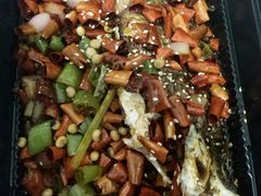 -鸣记脆皮烤鱼(岐山路店)