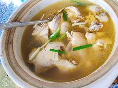 招牌竹林土鸡煲-听风阁农家私房菜茶楼(龙坞店)