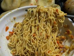 -李与白包子铺(桐梓林店)