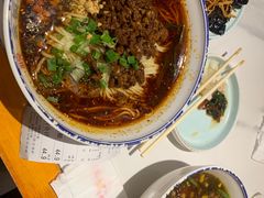 -金板凳重庆小面(邮政街店)