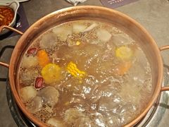 -牛村来人潮汕牛肉火锅(西单店)