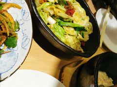 -关东小磨东北菜(上海长风大悦城店)