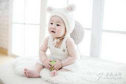 -爱儿宝孕妇儿童亲子摄影(月亮河店)