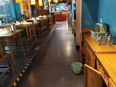 -偶屋里钵少爷(时代广场店)