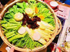 -尚尚仙·酸汤猪手·猪肚鸡火锅(华联万柳购物中心店)