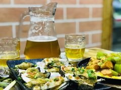 蒜泥生蚝-老东镇啤酒屋海鲜加工·蒸汽海鲜·海鲜烧烤(台东店)