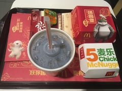 -麦当劳(百联西郊购物中心店)