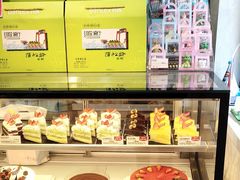 面包甜点陈列柜-丹香(崂山沙子口店)