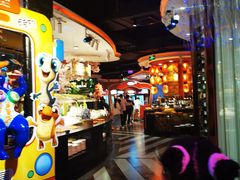 -四海一家自助餐(益田假日广场店)