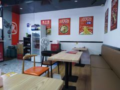 -万方圆拌粉瓦罐汤(五湖国际店)