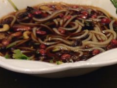 -山珍王国·云南野生菌石锅鱼