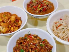 -笨罗卜浏阳菜馆(太平街店)