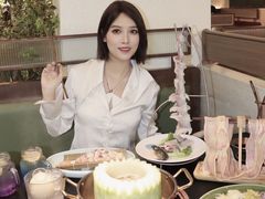 -得意咚瓜·顺德鱼生·冬瓜火锅(深圳首店)