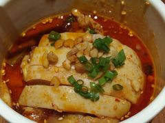-渝是乎酸菜鱼(龙旗购物中心店)