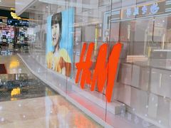 -鸿通城购物中心