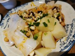 米豆腐拼卷粉-阿婉贵州苗家酸汤鱼(梅林店)
