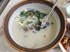 -宝荣鱼馆·临湖之宴(千岛湖店)