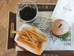 -龙治汉堡(中华城店)