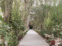 -艾提尕尔清真寺