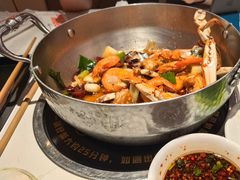 -七欣天香辣蟹火锅(闵行浦江欢乐颂店)