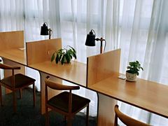 -两知·自习室(三峡广场总店)