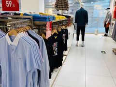 -优衣库(北京万柳华联购物中心店)