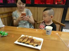 -蓉李记成都名小吃(宜昌伍家岗万达店)