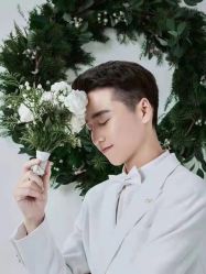 -女王风尚STUDIO·轻奢化定制