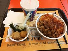 辣白菜猪肉饭-吉野家(人和香港城店)