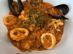 -ROAST coffee & eatery