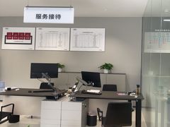 -上海冠松上汽大众4S店