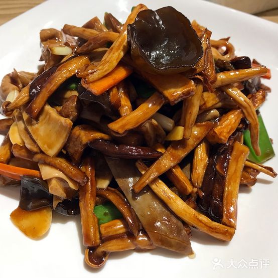 匠心小厨粤菜馆(华方·中央首府店)