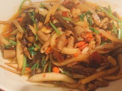 酸萝卜炒鸭肠-吃饭皇帝大(解放西路店)