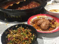 -钢管厂歆瑞源油卤串串香(春熙路太古里店)