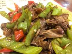 尖椒炒护心肉-吉味馆(柠溪店)