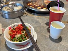 -忘情水鱼头·鲜鱼火锅(滨江中路店)