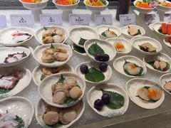 -雍容荟帝王蟹活龙虾展台自助(IFS黑金店)