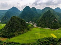 -万峰林风景区