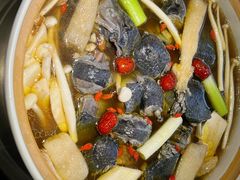 -土连锅·现熬养生汤锅(梁家巷店)