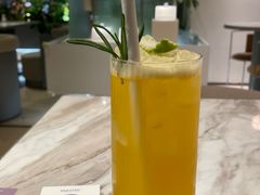 -théATRE 茶聚场(王府中環店)