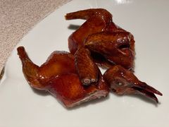 脆皮妙龄鸽-新荣记(椒江店)