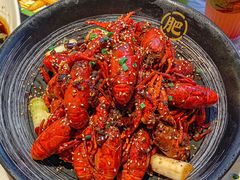 -肥肥虾庄·金牌油焖大虾(杨园滨江时代walk店)