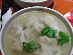 -南城香·饭香串香馄饨香(青年路店)