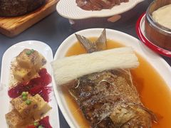 -梅利汴京烤鸭•开封豫菜地标店(东大街店)